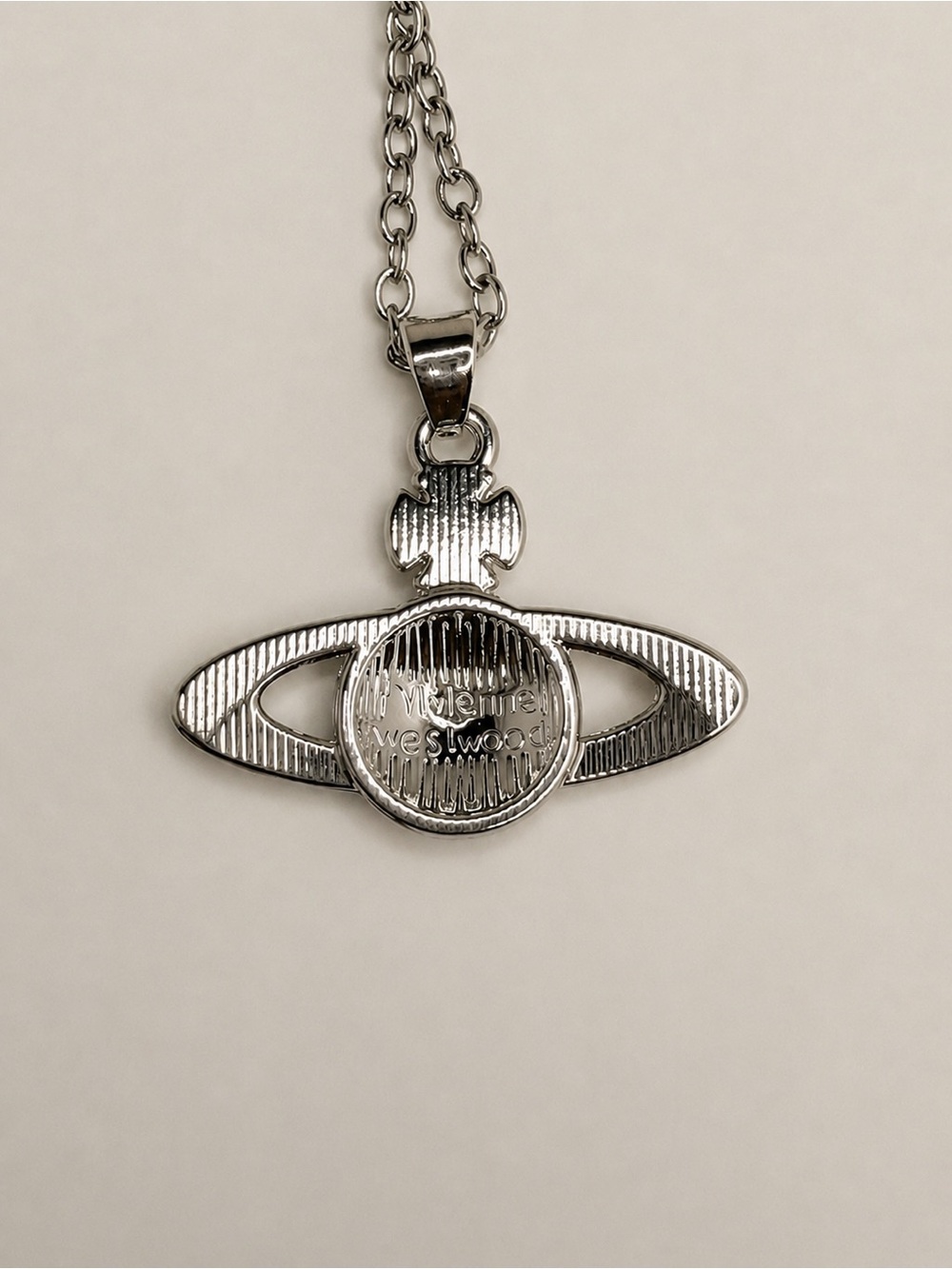 Vivienne Westwood Mini Bas Relief Pendant Necklace Silver Crystal Tone - Picture 7 of 8